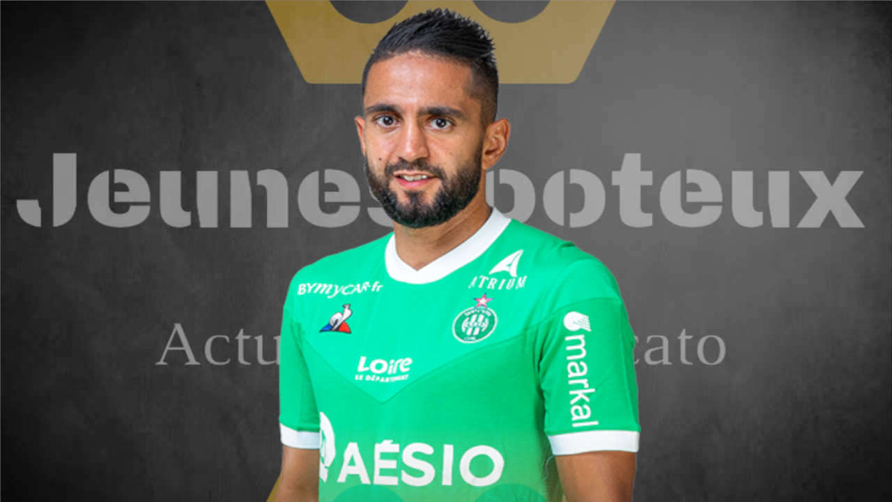 Ryad Boudebouz, ailier de l'AS Saint-Etienne