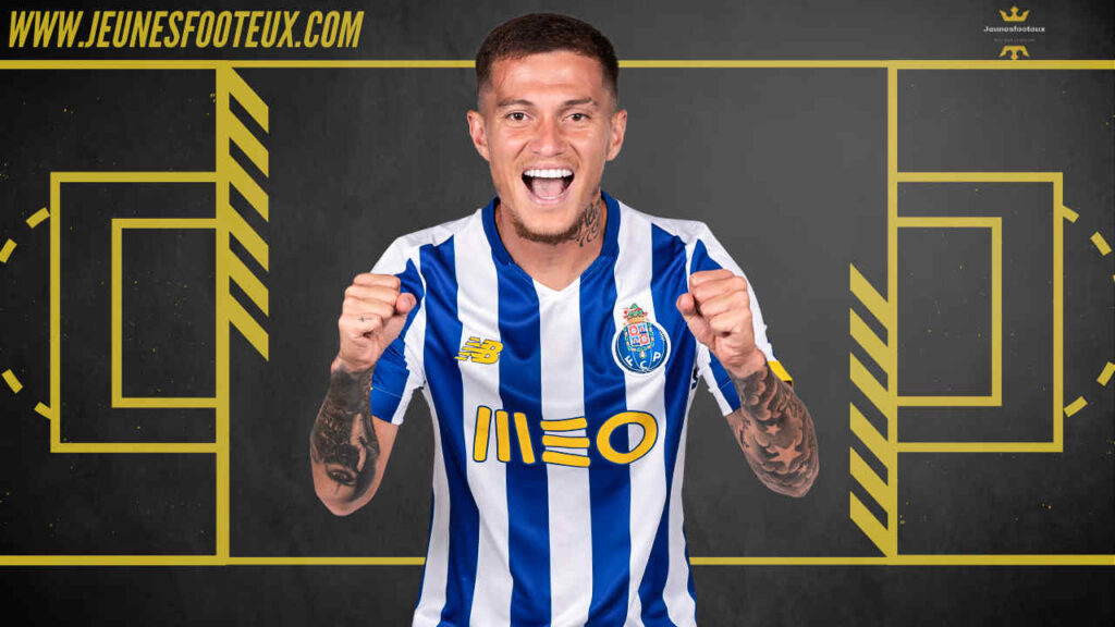 En fin de contrat avec le FC Porto, Otavio est courtisé par l'AS Rome et Arsenal