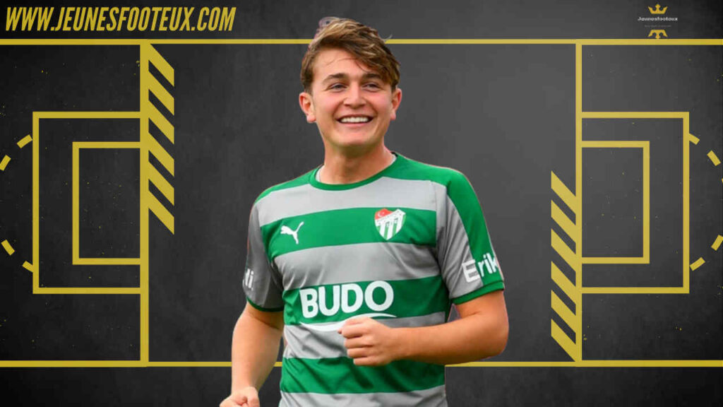 Attaquant turc de 18 ans, Ali Akman serait courtisé par le LOSC