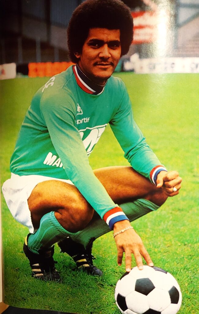 Cet ancien de l'ASSE a mis les stars du football dans sa poche !