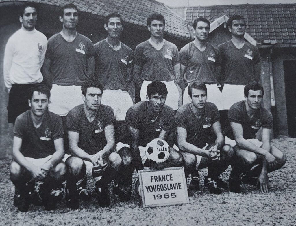 Passé par l'ASSE, Sochaux et l'OM, cet ancien Bleu a longtemps été meilleur défenseur de D1 !