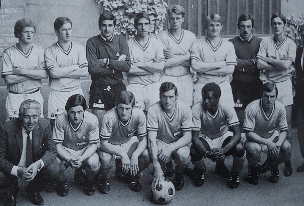 Passé par l'ASSE, Sochaux et l'OM, cet ancien Bleu a longtemps été meilleur défenseur de D1 !