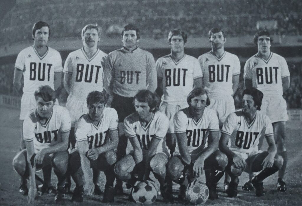 Passé par l'ASSE, Sochaux et l'OM, cet ancien Bleu a longtemps été meilleur défenseur de D1 !