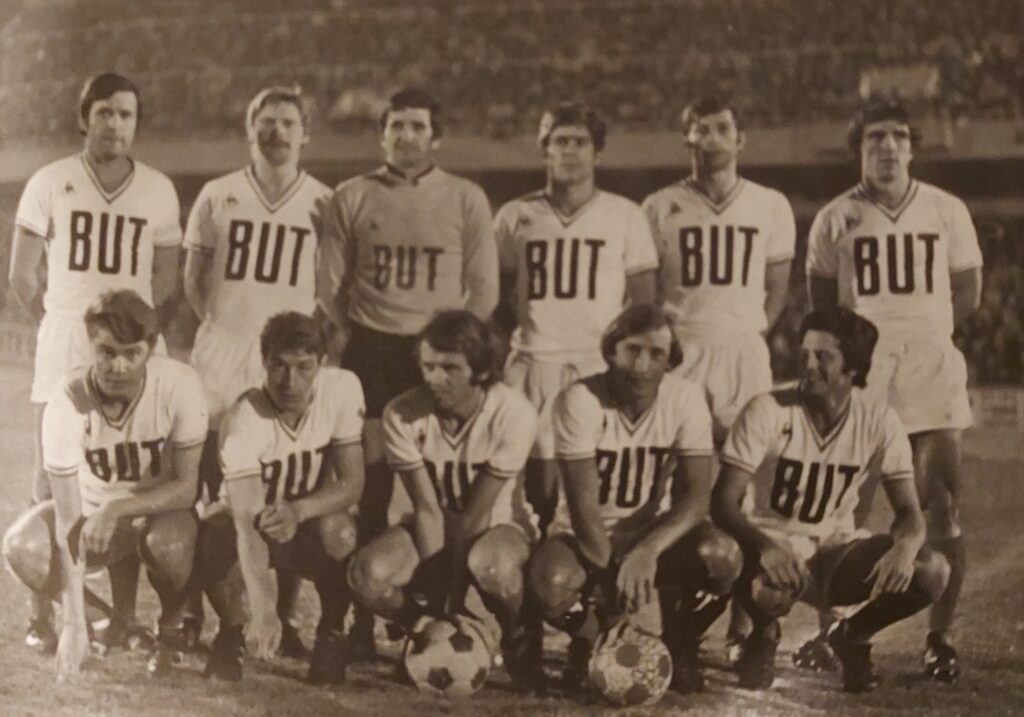 Adoré à Valenciennes, cet ancienne star de l'OM compte 25 sélections en Bleus !