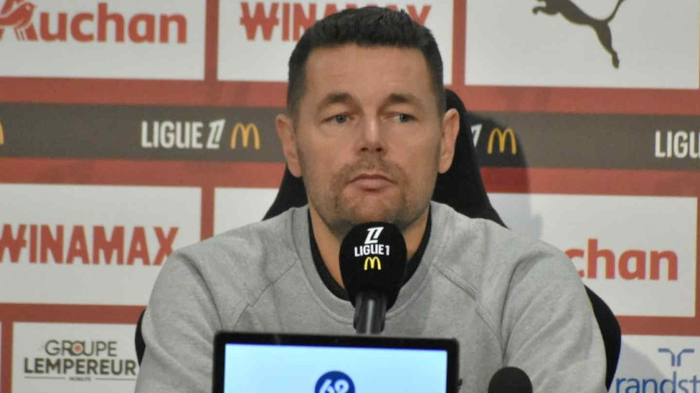 Pierre Sage acte déjà trois absents pour RC Lens - Paris FC
